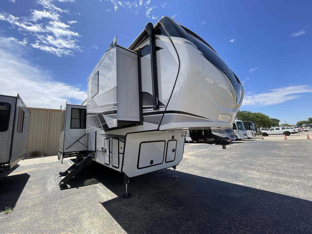 Used 2025 Keystone Montana 3795FK available in Lubbock, Texas