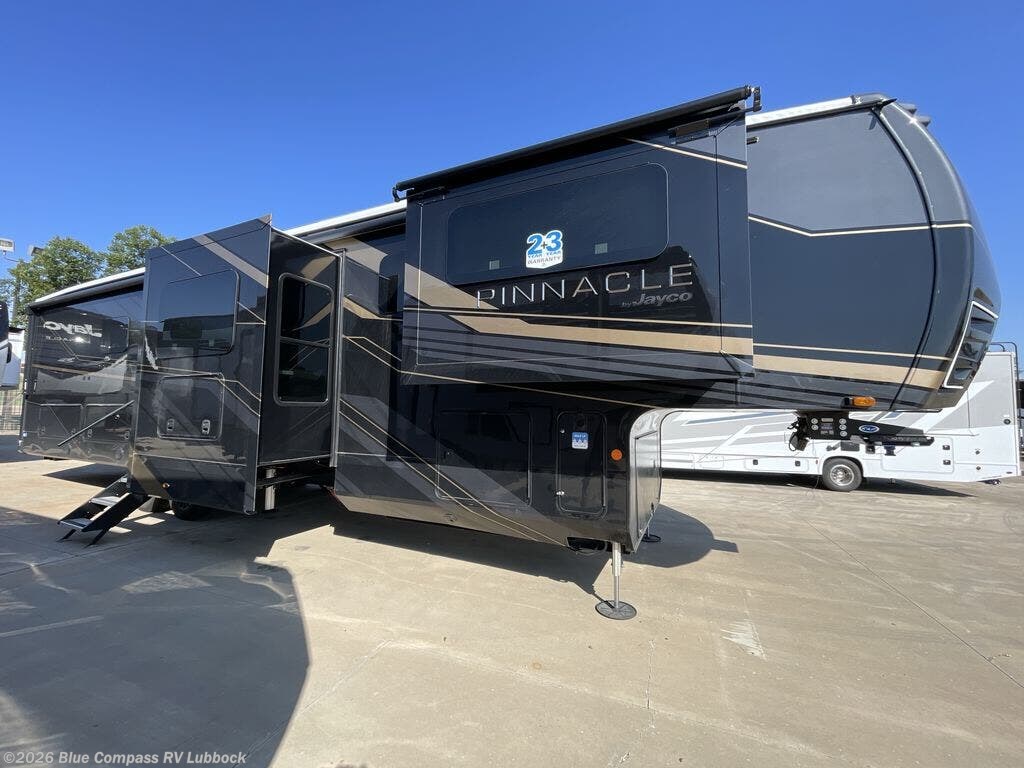 2027 Pinnacle 39FLOK by Jayco from Blue Compass RV Lubbock in Lubbock, Texas