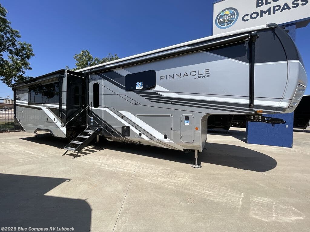 2027 Jayco Pinnacle 38FBRK - New Fifth Wheel For Sale by Blue Compass RV Lubbock in Lubbock, Texas