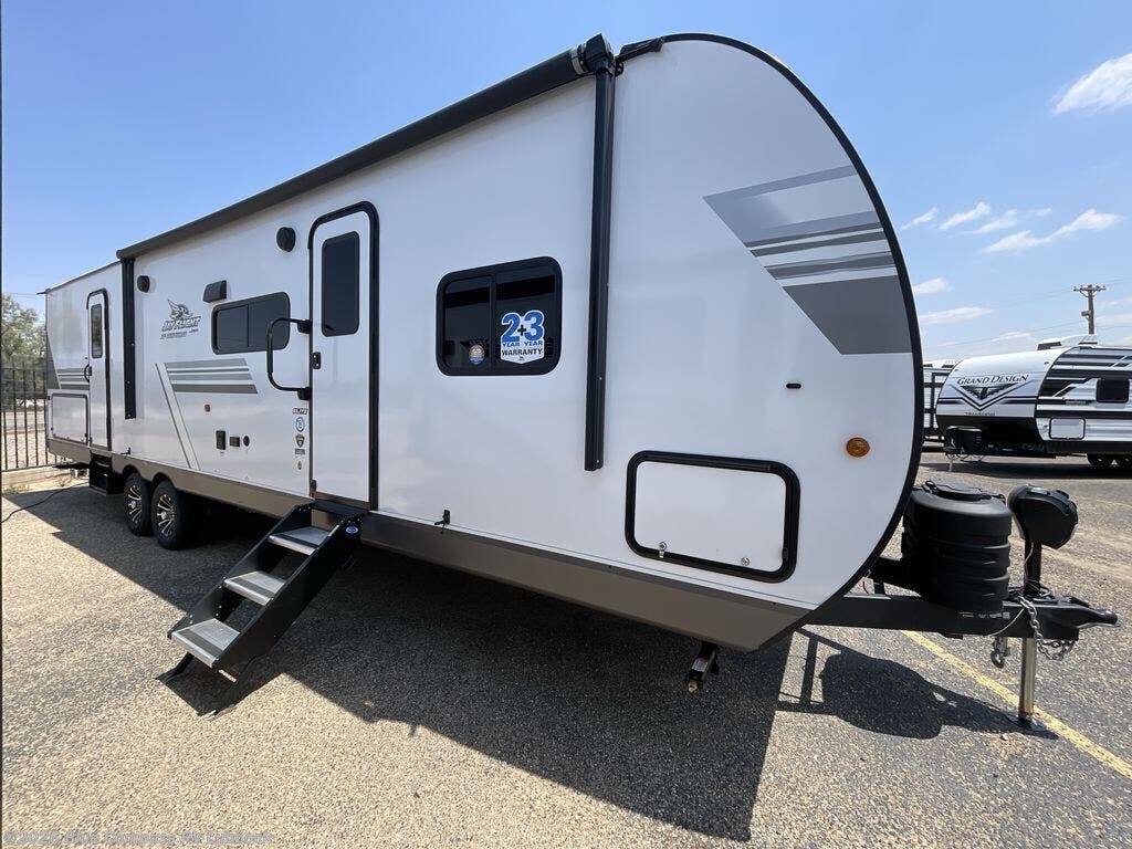 2027 Jayco Jay Flight 321BDS - New Travel Trailer For Sale by Blue Compass RV Lubbock in Lubbock, Texas