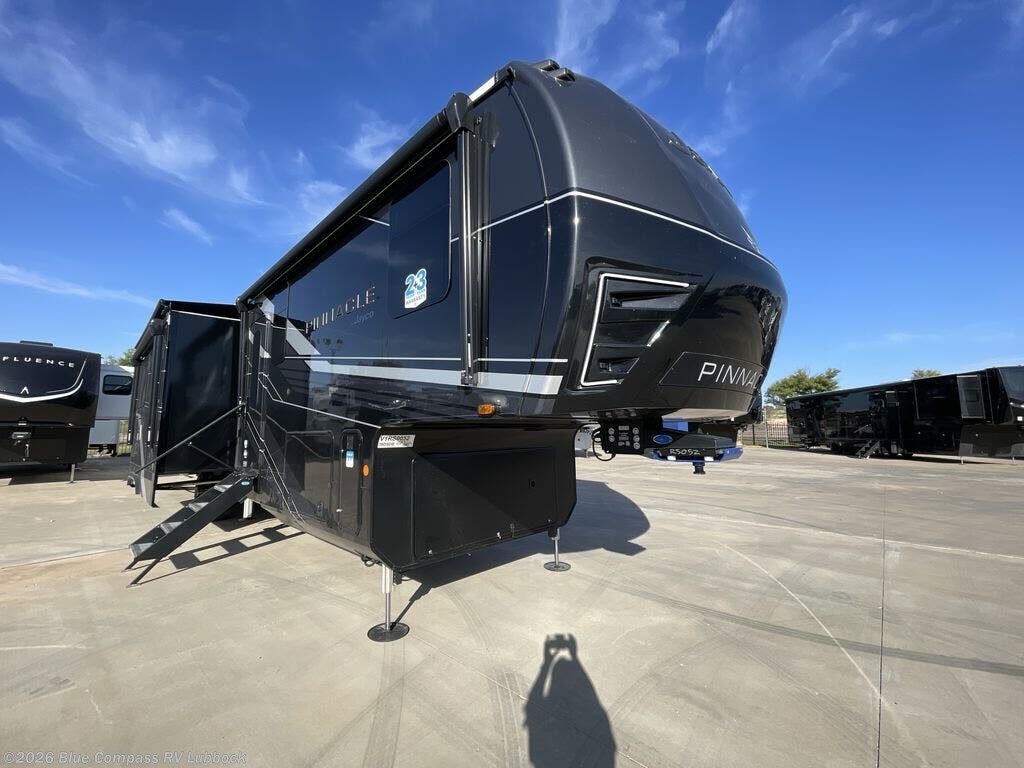 2027 Pinnacle 39DSDB by Jayco from Blue Compass RV Lubbock in Lubbock, Texas