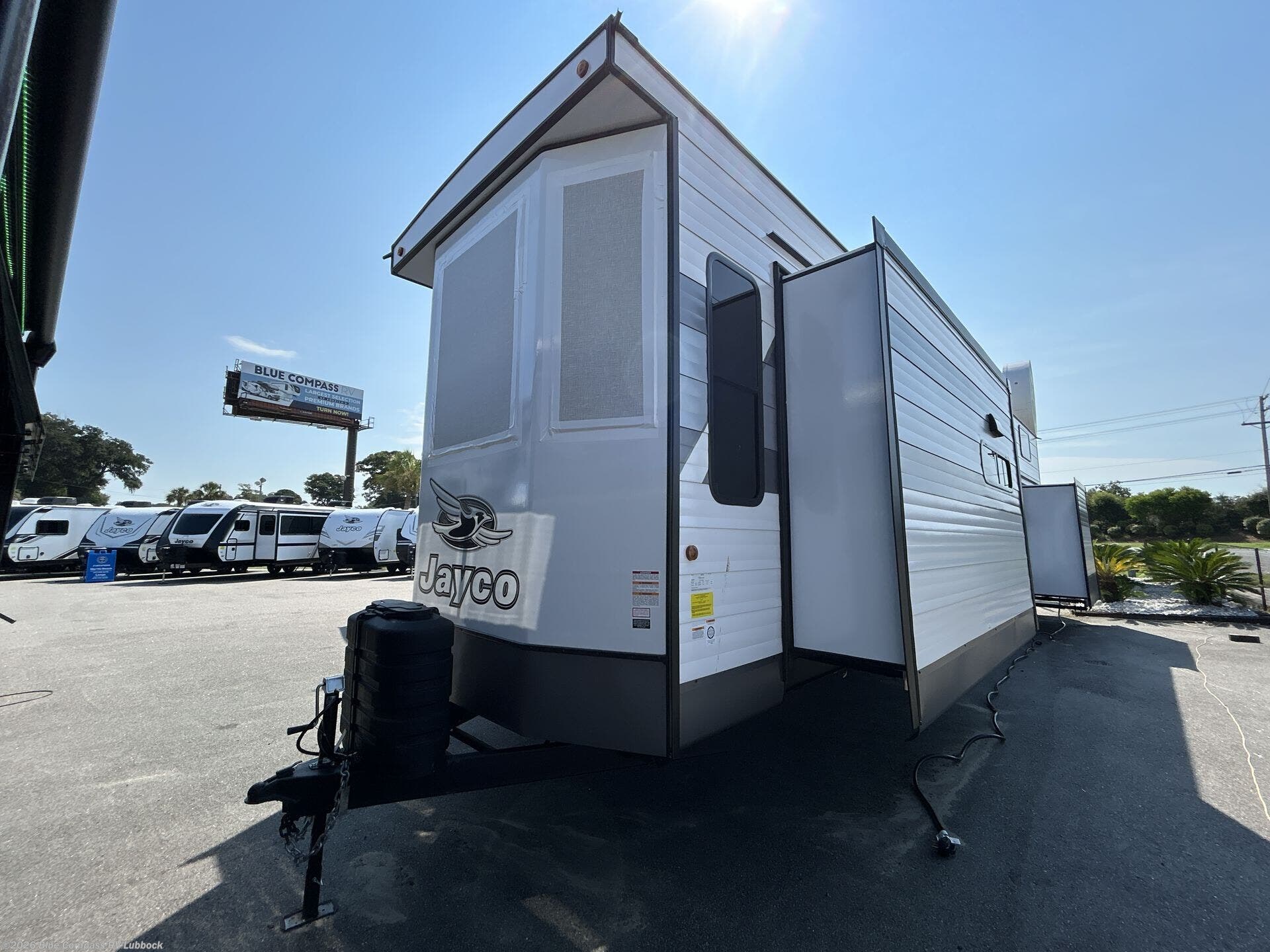 New 2027 Jayco Jay Flight Bungalow 401LOFT DS available in Lubbock, Texas