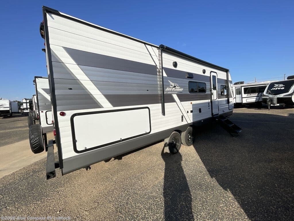 2027 Jayco Jay Flight 261BHS - New Travel Trailer For Sale by Blue Compass RV Lubbock in Lubbock, Texas