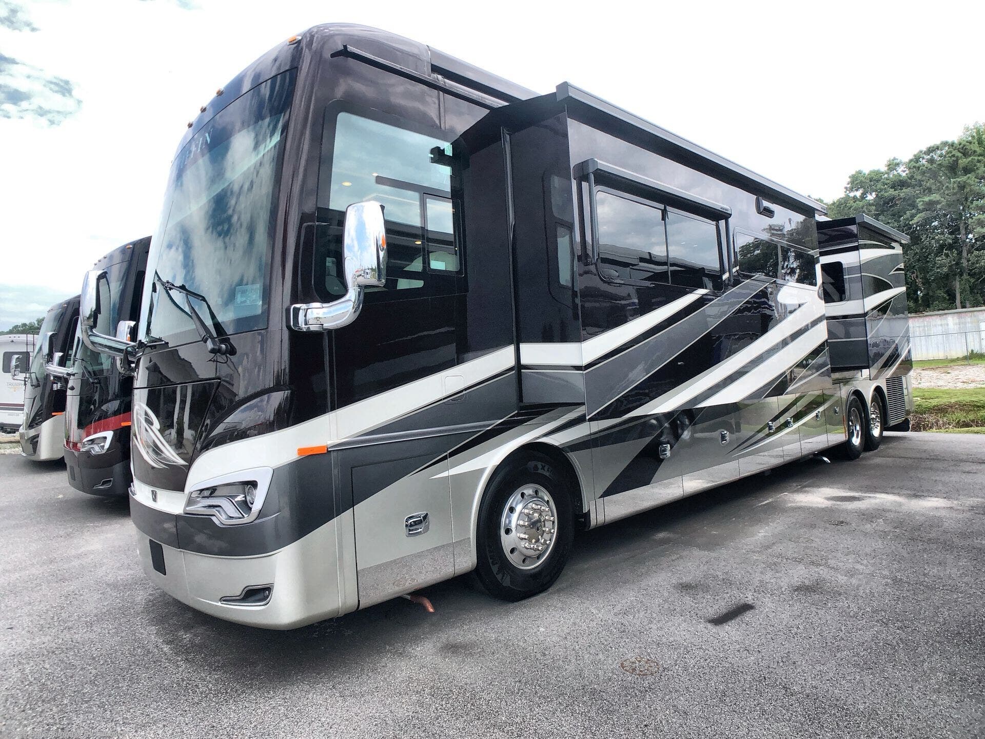 2027 Allegro Bus 45 OPP by Tiffin from Blue Compass RV Lubbock in Lubbock, Texas