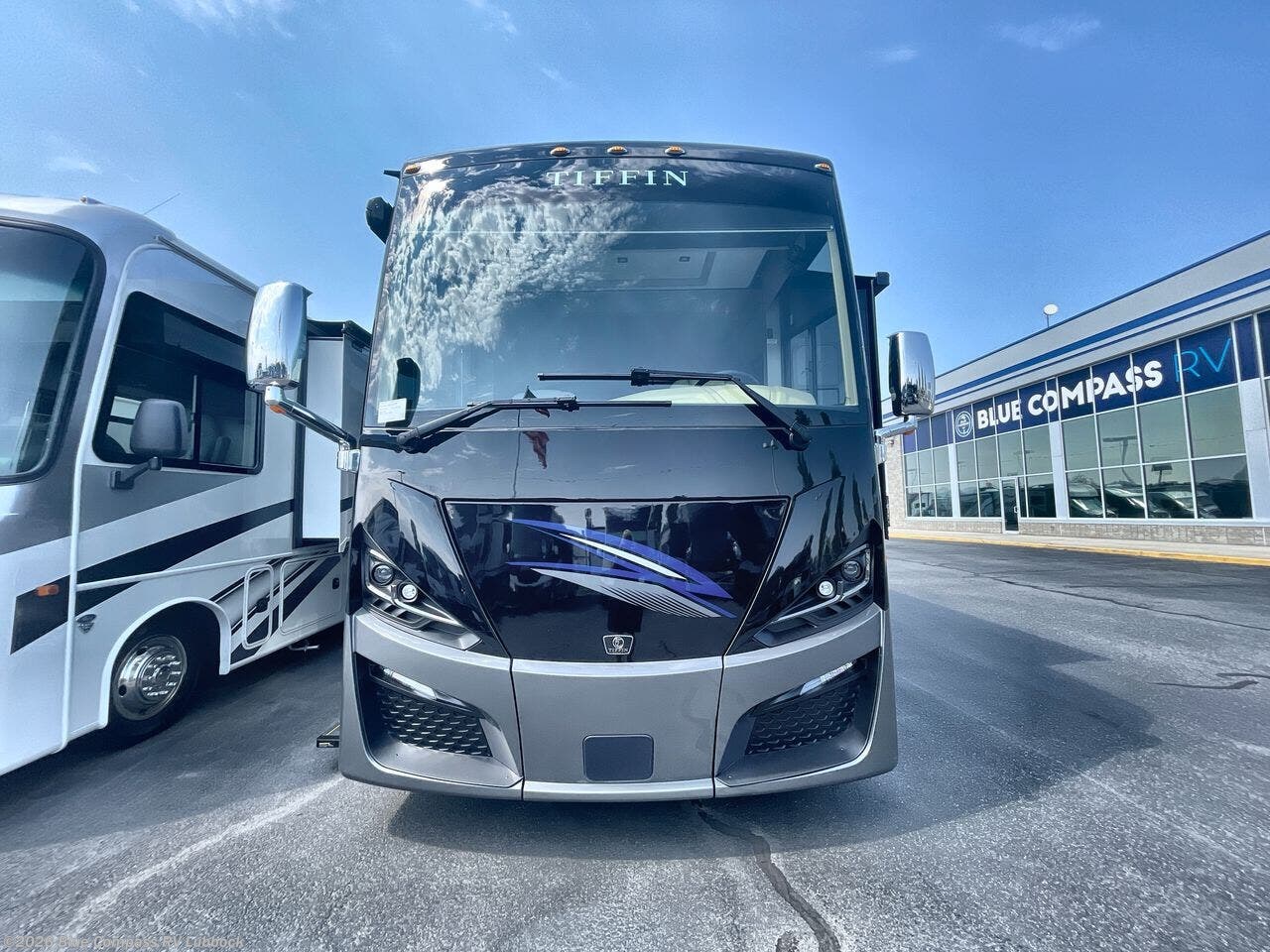 New 2027 Tiffin Phaeton 37 BH available in Lubbock, Texas