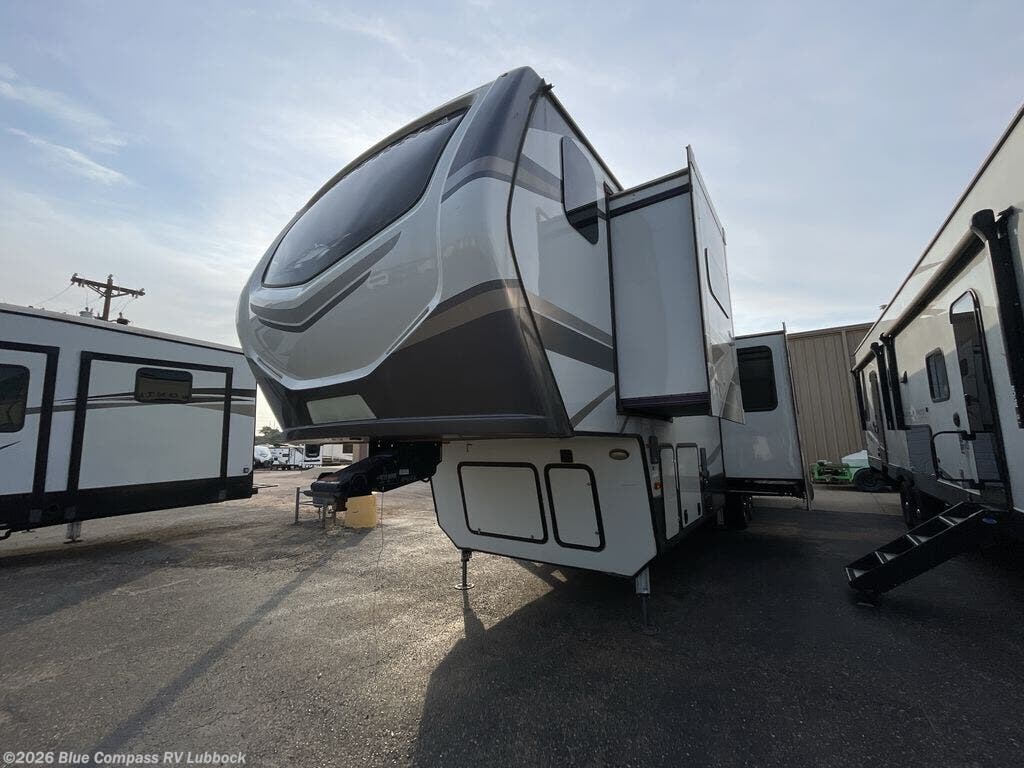 Used 2020 Keystone Montana 3741K available in Lubbock, Texas