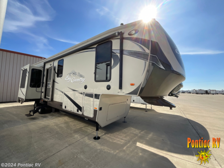 Used 2014 Heartland Big Country 3690 SL available in Pontiac, Illinois