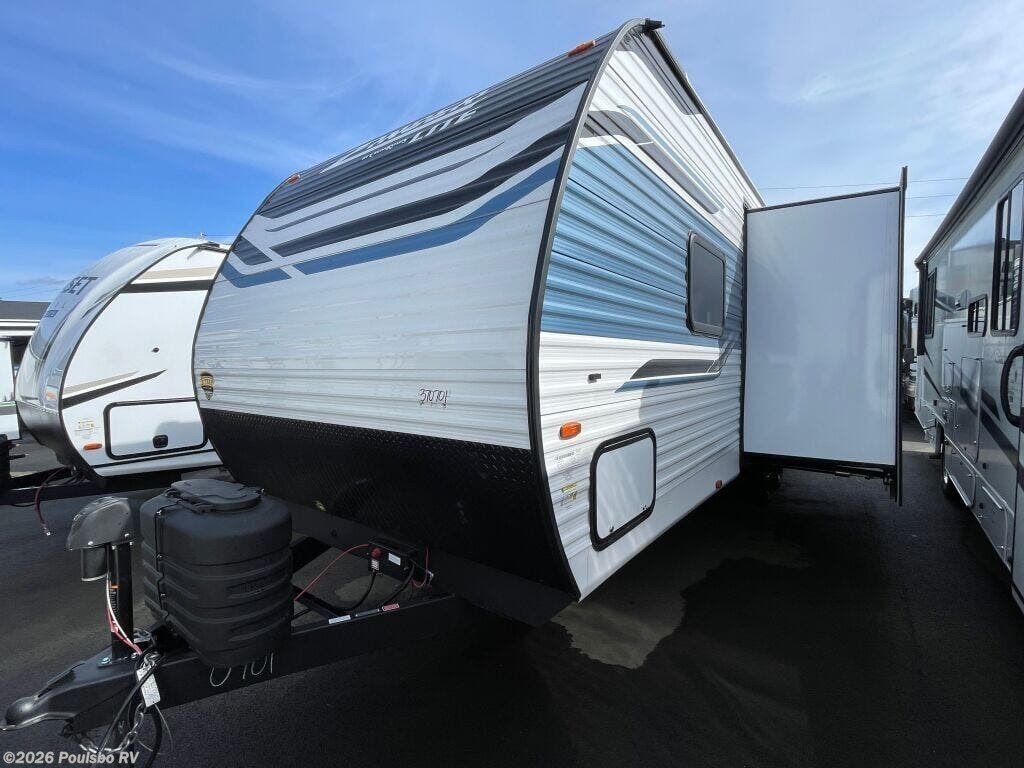 2024 CrossRoads Zinger Lite Zinger Lite - New Travel Trailer For Sale by Poulsbo RV in Kent, Washington features Awning