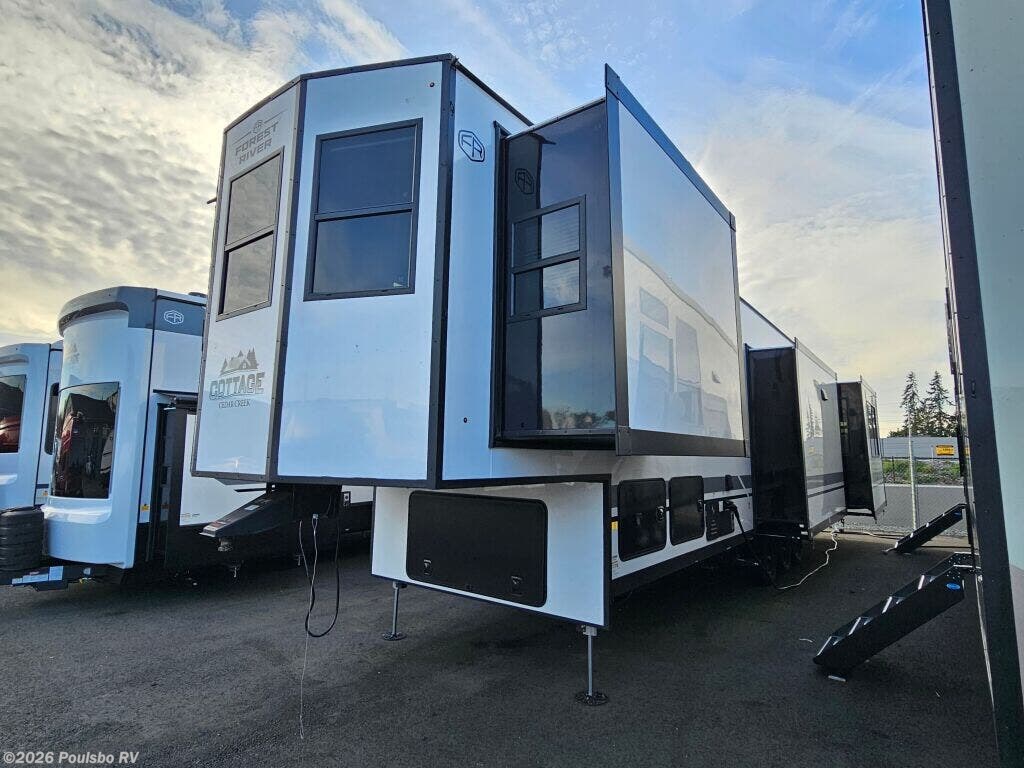 2026 Cedar Creek Cottage Cedar Creek Cottage by Forest River from Poulsbo RV in Kent, Washington