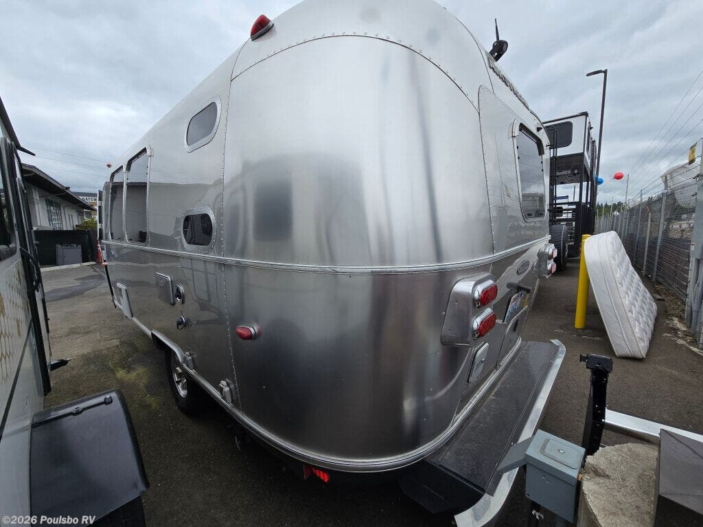 Used 2015 Airstream Flying Cloud Flying Cloud available in Kent, Washington