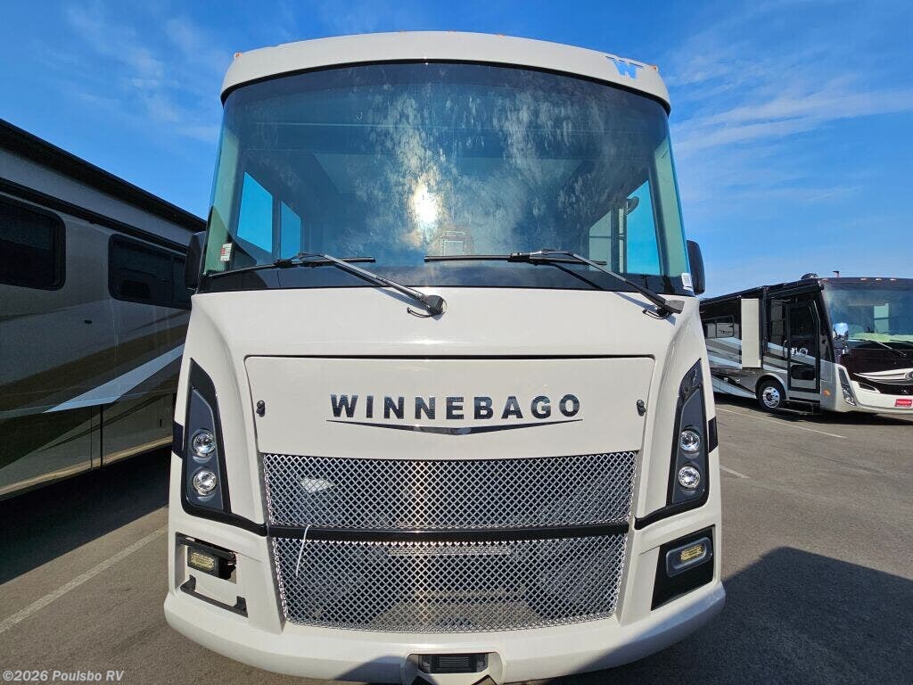 2024 Winnebago Sunstar Sunstar - Used Class A For Sale by Poulsbo RV in Kent, Washington features Awning