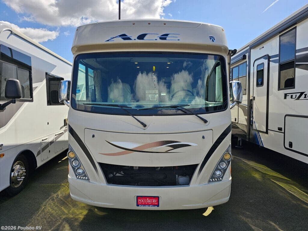 2016 Thor Motor Coach Ace Ace - Used Class A For Sale by Poulsbo RV in Kent, Washington features Awning