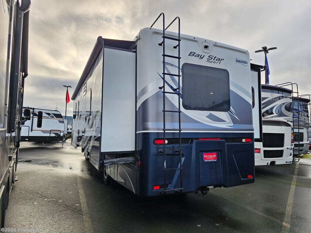 Used 2022 Newmar Bay Star Bay Star available in Kent, Washington