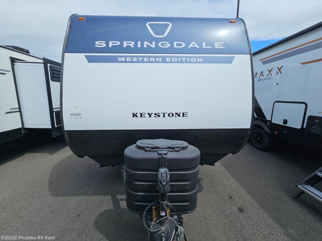 2027 Keystone Springdale Springdale - New Travel Trailer For Sale by Poulsbo RV Kent in Kent, Washington features Awning