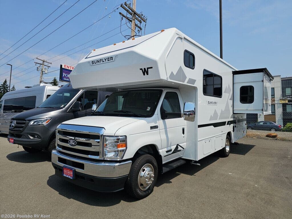 2027 Sunflyer sunflyer by Winnebago from Poulsbo RV Kent in Kent, Washington