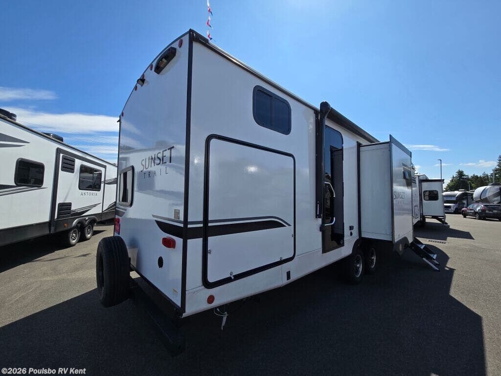 2026 Sunset Trail Sunset Trail by CrossRoads from Poulsbo RV Kent in Kent, Washington