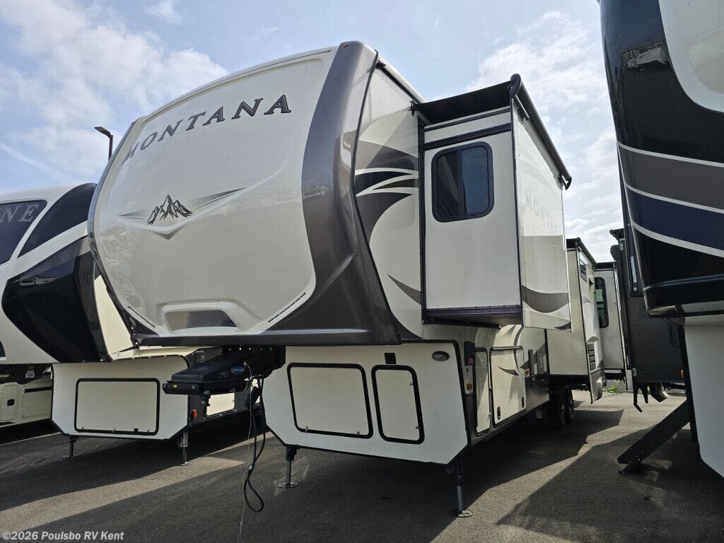 2017 Montana Montana by Keystone from Poulsbo RV Kent in Kent, Washington