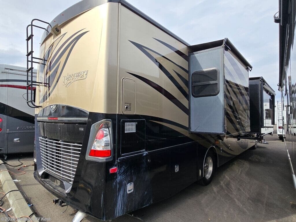 Used 2014 Fleetwood Discovery Discovery available in Kent, Washington