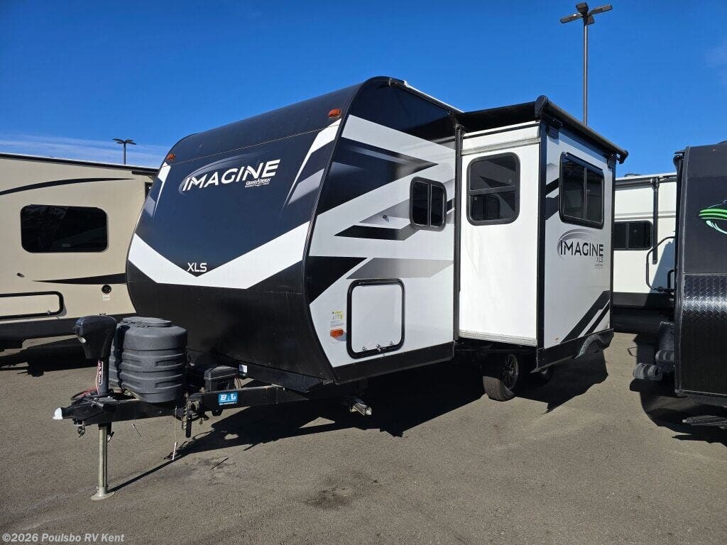 2025 Imagine XLS Imagine Xls by Grand Design from Poulsbo RV Kent in Kent, Washington