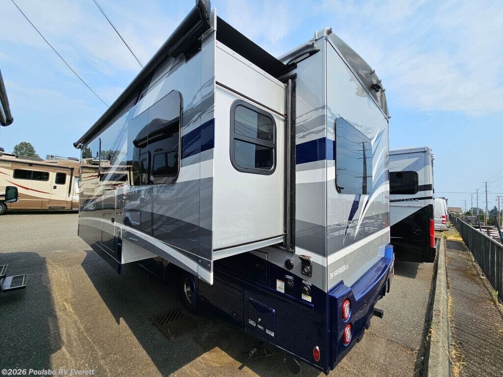 2025 Isata-3 Isata-3 by Dynamax Corp from Poulsbo RV Everett in Everett, Washington