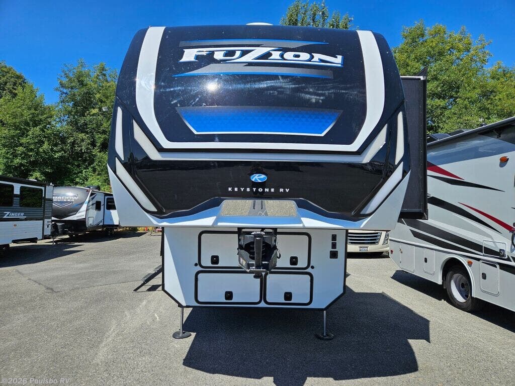 2025 Keystone Fuzion 419 - New Fifth Wheel For Sale by Poulsbo RV in Everett, Washington features Awning