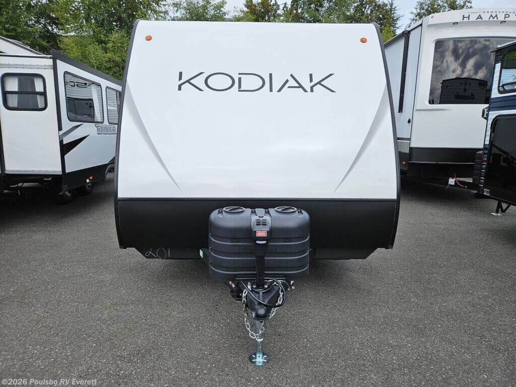 2026 Dutchmen Kodiak Ultra-Lite Kodiak Ultra-Lite - New Travel Trailer For Sale by Poulsbo RV Everett in Everett, Washington features Awning