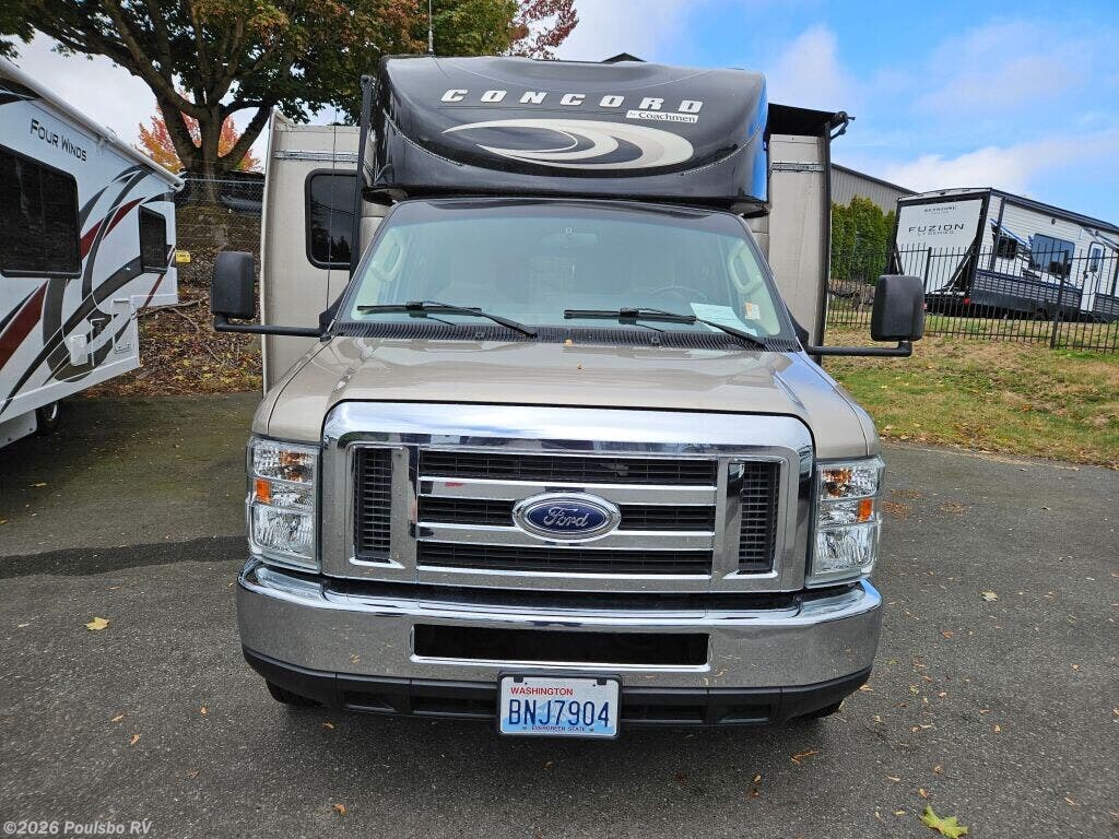 2017 Coachmen Concord Concord - Used Class C For Sale by Poulsbo RV in Everett, Washington features Awning