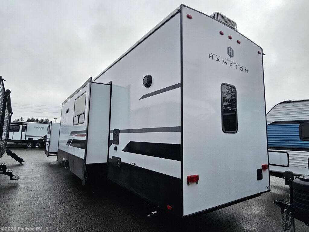 New 2026 CrossRoads Hampton Hampton available in Everett, Washington