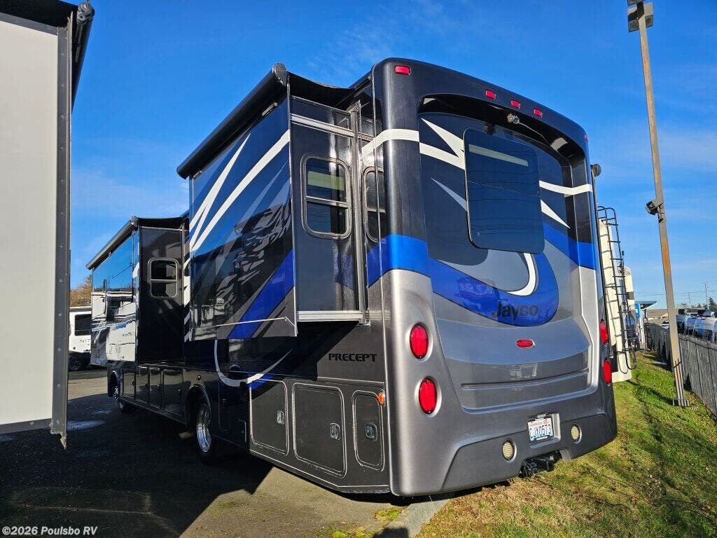 Used 2018 Jayco Precept Precept available in Everett, Washington