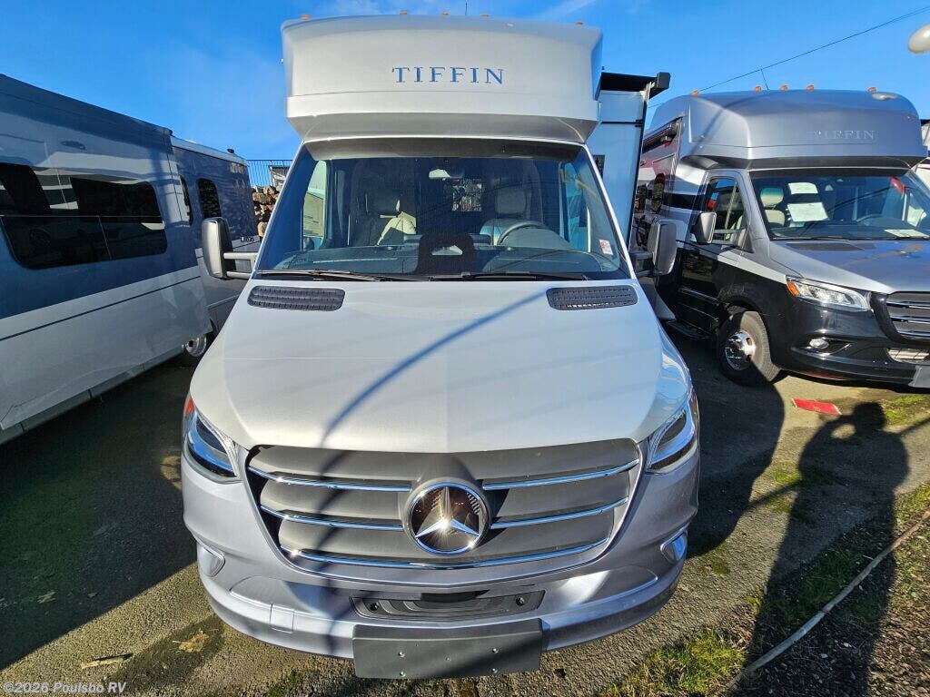 2026 Tiffin Wayfarer Wayfarer - New Class C For Sale by Poulsbo RV in Everett, Washington features Awning