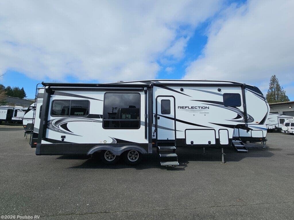 2020 Grand Design Reflection Reflection - Used Fifth Wheel For Sale by Poulsbo RV in Everett, Washington features Awning