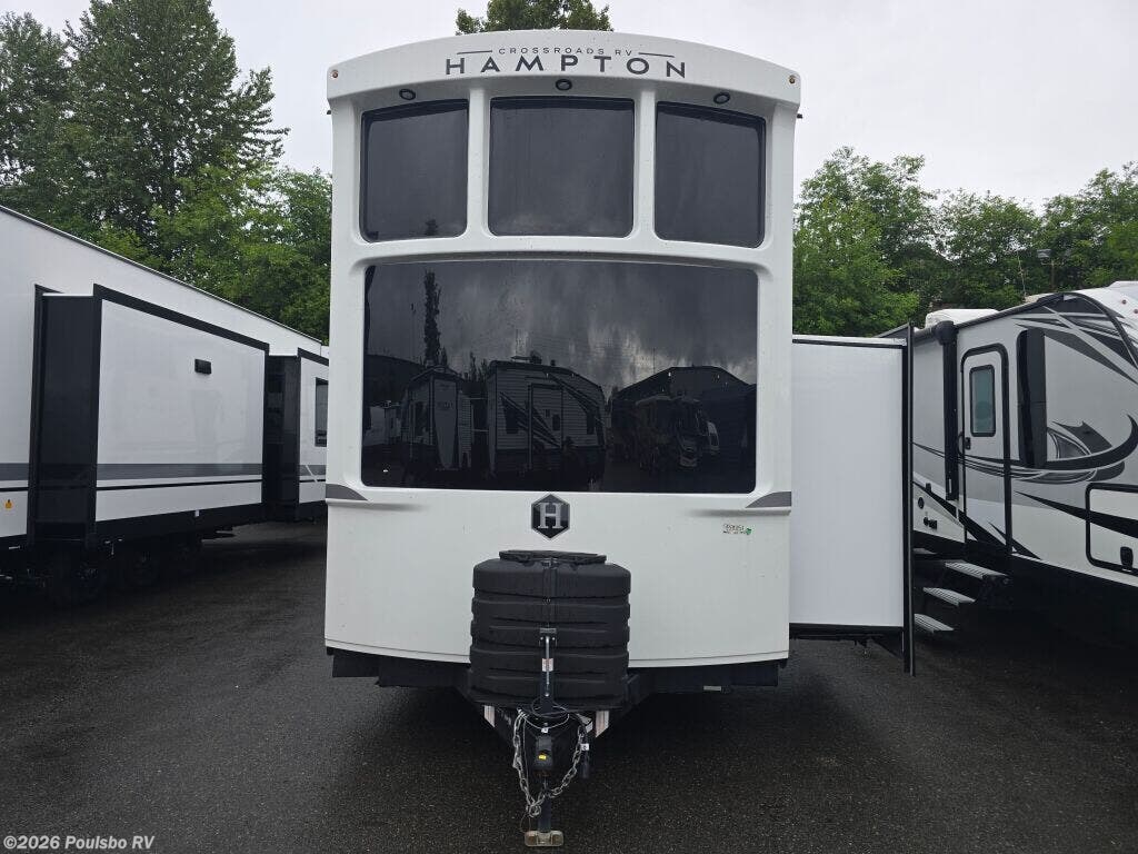 2026 CrossRoads Hampton Hampton - New Destination Trailer For Sale by Poulsbo RV in Everett, Washington
