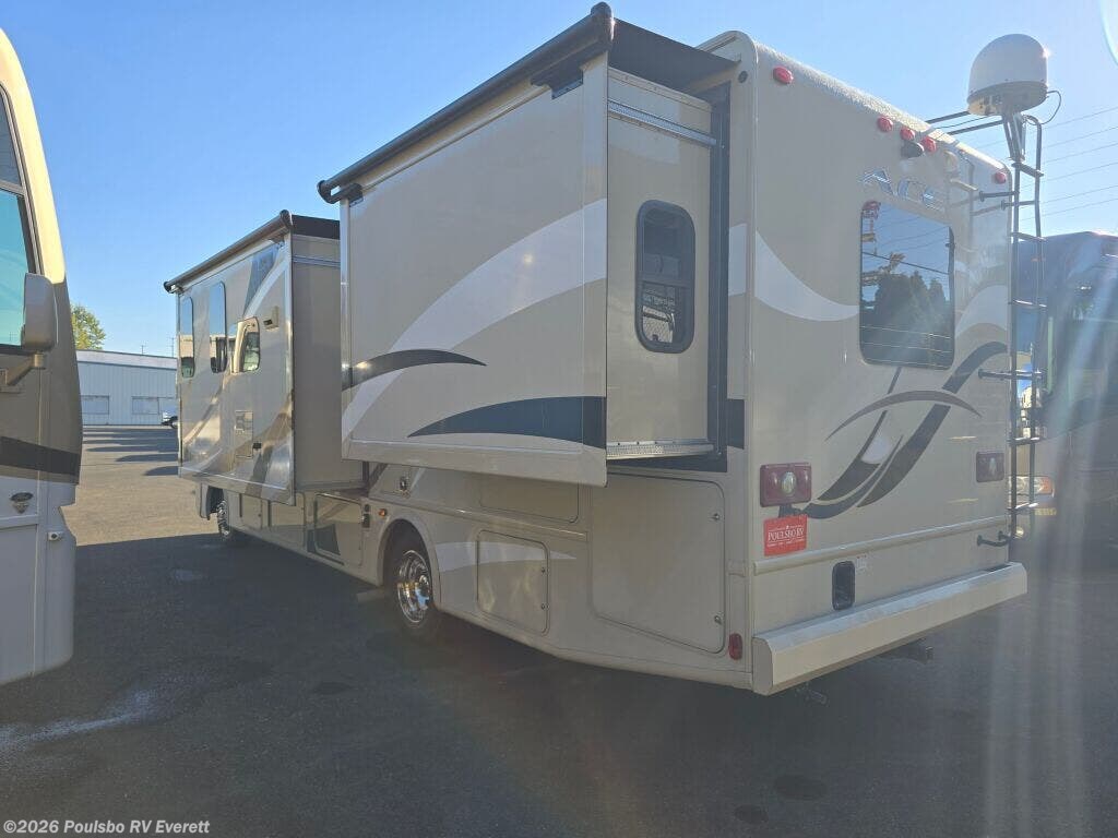 Used 2016 Thor Motor Coach Ace Ace available in Everett, Washington