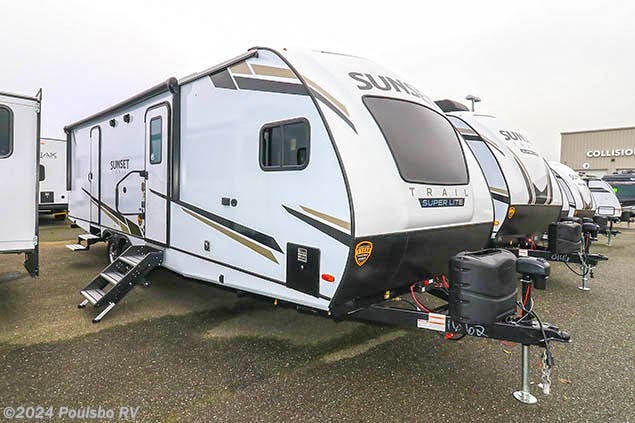 New 2022 CrossRoads Sunset Trail Super Lite SS269FK available in Sumner, Washington