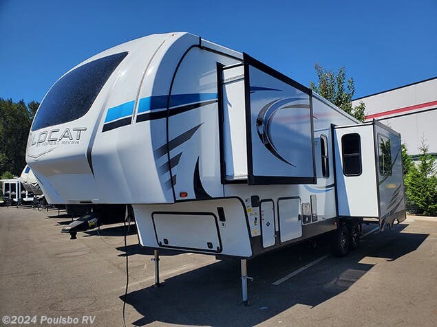 2022 Forest River Wildcat 302BH - New Fifth Wheel For Sale by Poulsbo RV in Sumner, Washington