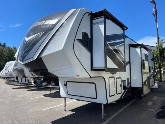 2023 Grand Design Momentum G-Class 350G - Used Fifth Wheel For Sale by Poulsbo RV in Sumner, Washington
