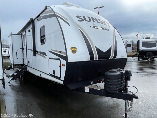New 2024 CrossRoads Sunset Trail Super Lite SS331BH available in Sumner, Washington
