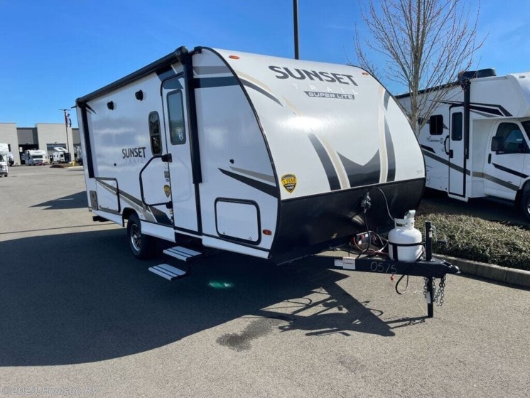 New 2024 CrossRoads Sunset Trail Super Lite SS188BH available in Sumner, Washington