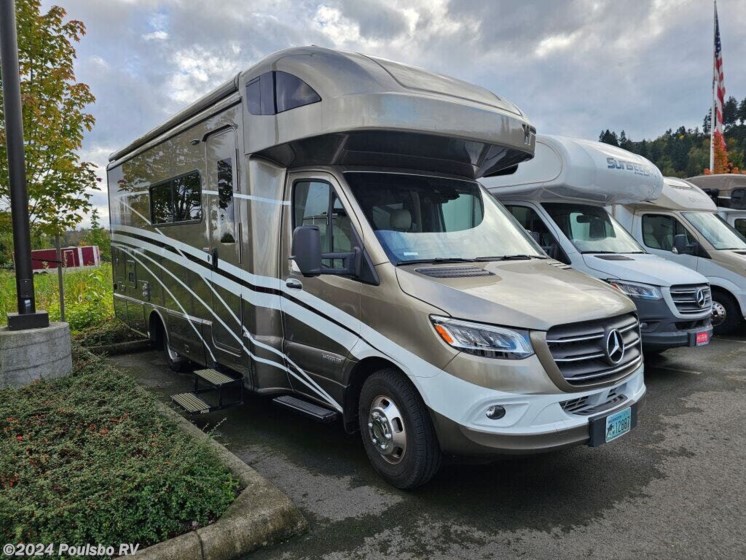 Used 2022 Winnebago View 24D available in Sumner, Washington