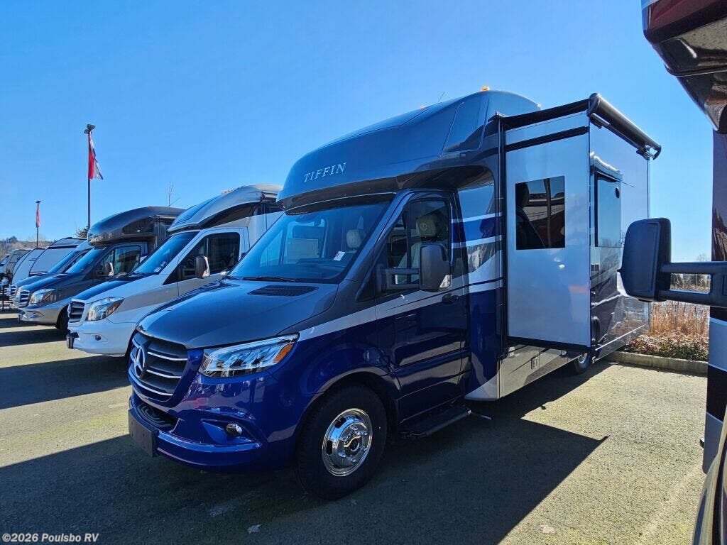 2025 Tiffin Wayfarer Wayfarer - New Class C For Sale by Poulsbo RV in Sumner, Washington features Awning