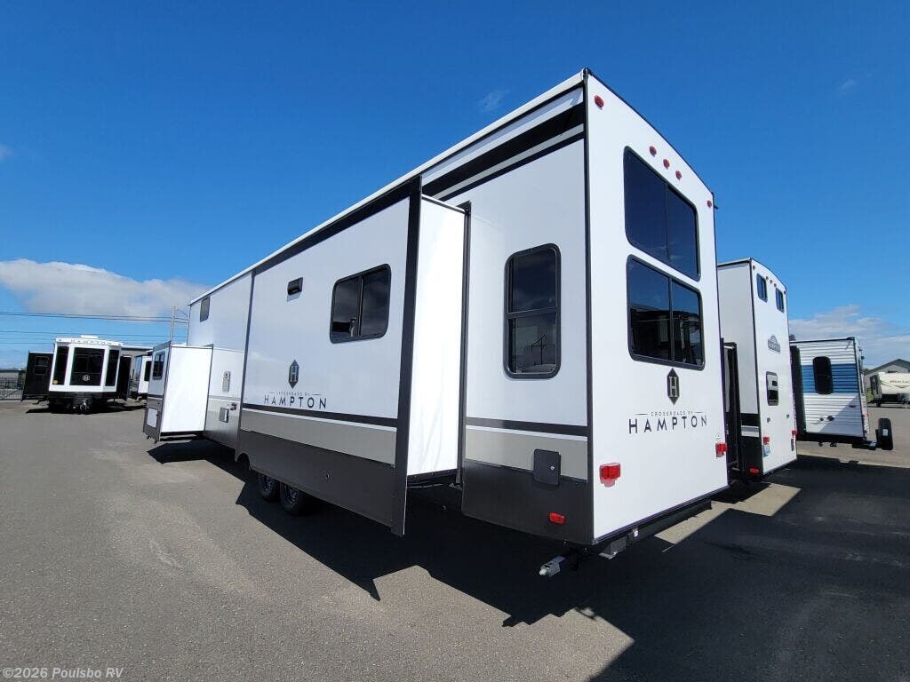 2024 Hampton Hampton by CrossRoads from Poulsbo RV in Sumner, Washington