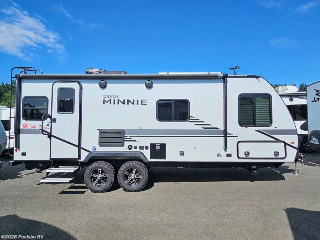 2022 Winnebago Micro Micro - Used Travel Trailer For Sale by Poulsbo RV in Sumner, Washington features Awning