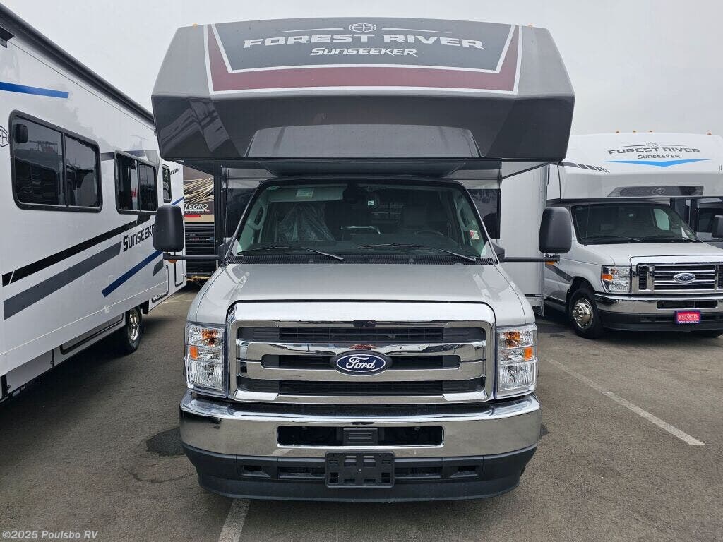 2026 Forest River Sunseeker Classic 3050S - New Class C For Sale by Poulsbo RV in Sumner, Washington features Awning