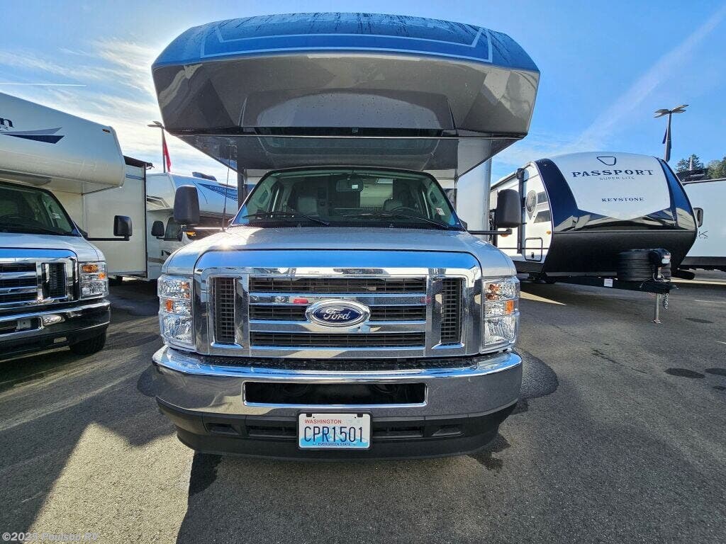 2024 Forest River Sunseeker 3050FS - Used Class C For Sale by Poulsbo RV in Sumner, Washington features Awning