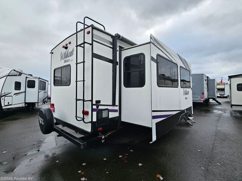 2020 Forest River Wildcat Maxx Wildcat Maxx - Used Travel Trailer For Sale by Poulsbo RV in Sumner, Washington features Awning