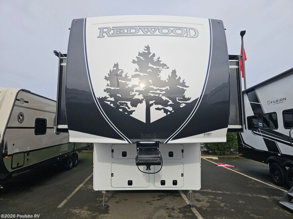 2026 CrossRoads Redwood Redwood - New Fifth Wheel For Sale by Poulsbo RV in Sumner, Washington features Awning