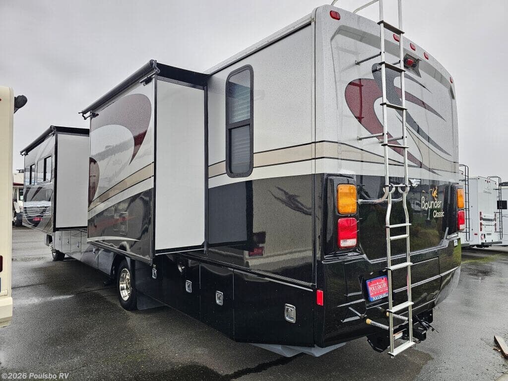 Used 2012 Fleetwood Bounder Classic Bounder Classic available in Sumner, Washington