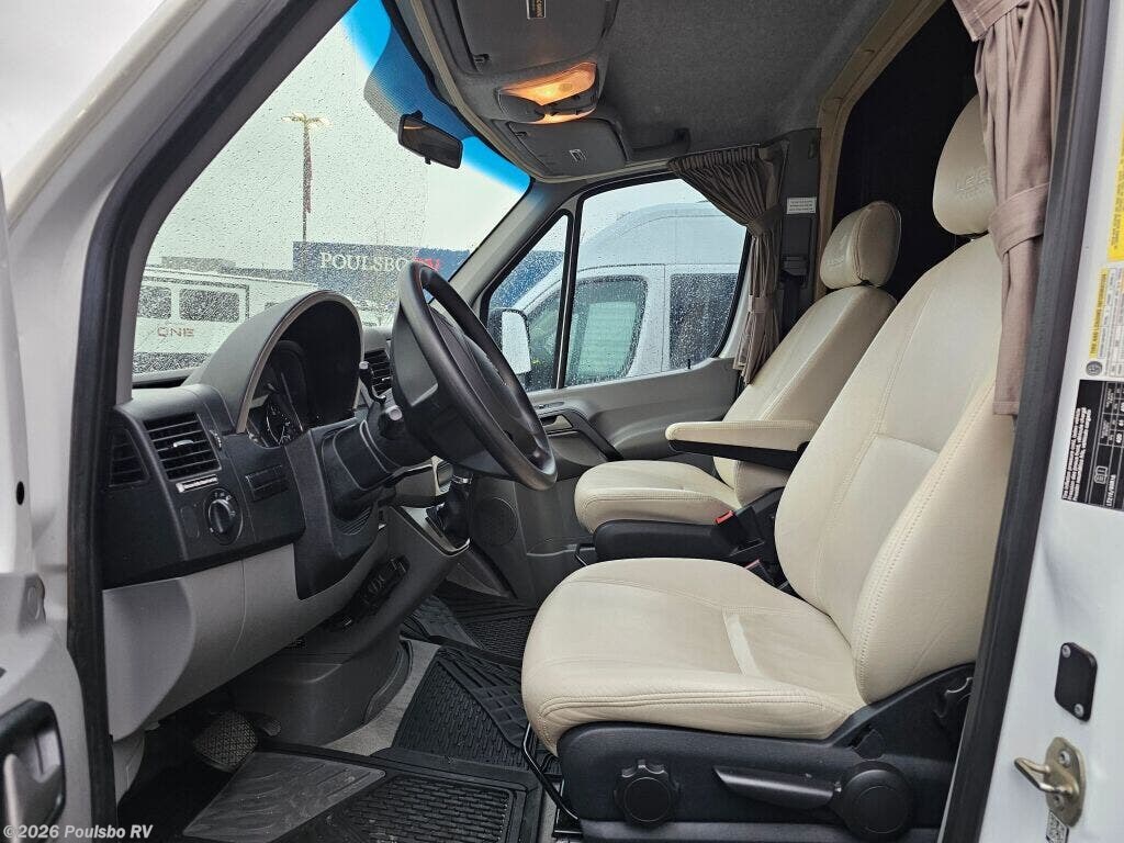 Used 2016 Leisure Travel Unity Unity available in Sumner, Washington