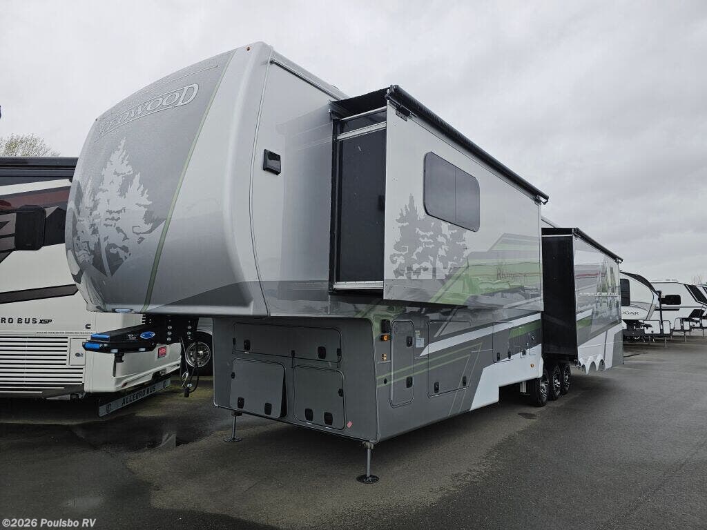 2026 Redwood Redwood by CrossRoads from Poulsbo RV in Sumner, Washington