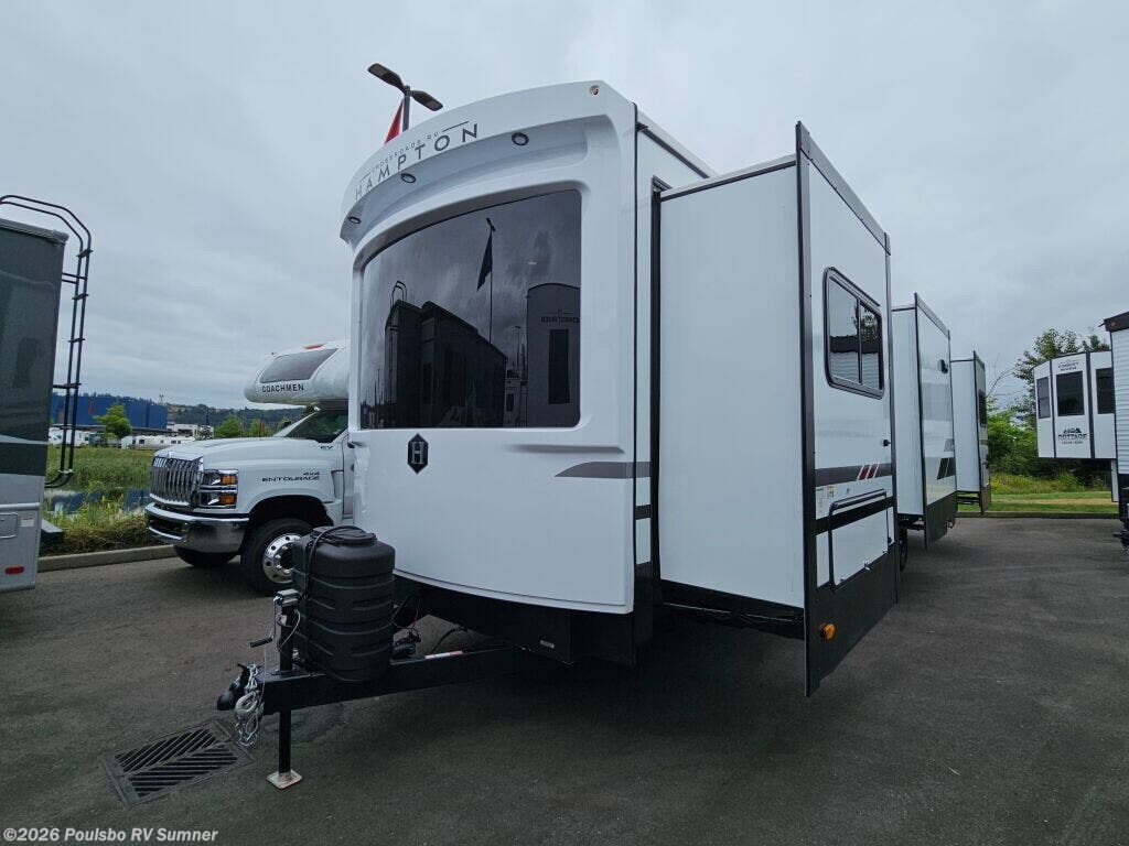 2026 Hampton Hampton by CrossRoads from Poulsbo RV Sumner in Sumner, Washington